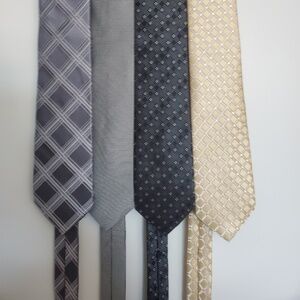 VINCE CAMUTO/ MICAHEL KORS/ CALVIN KLEIN TIE BUNDLE 100% SILK
